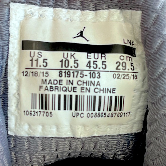 Size Men’s 11.5 Jordan Jumpman Team 2 White Barely Worn!!! - Picture 6 of 6